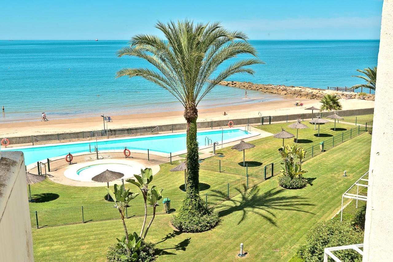 On Beach Deluxe Apartment With Pools And Own Garden El Puerto de Santa María Exteriör bild