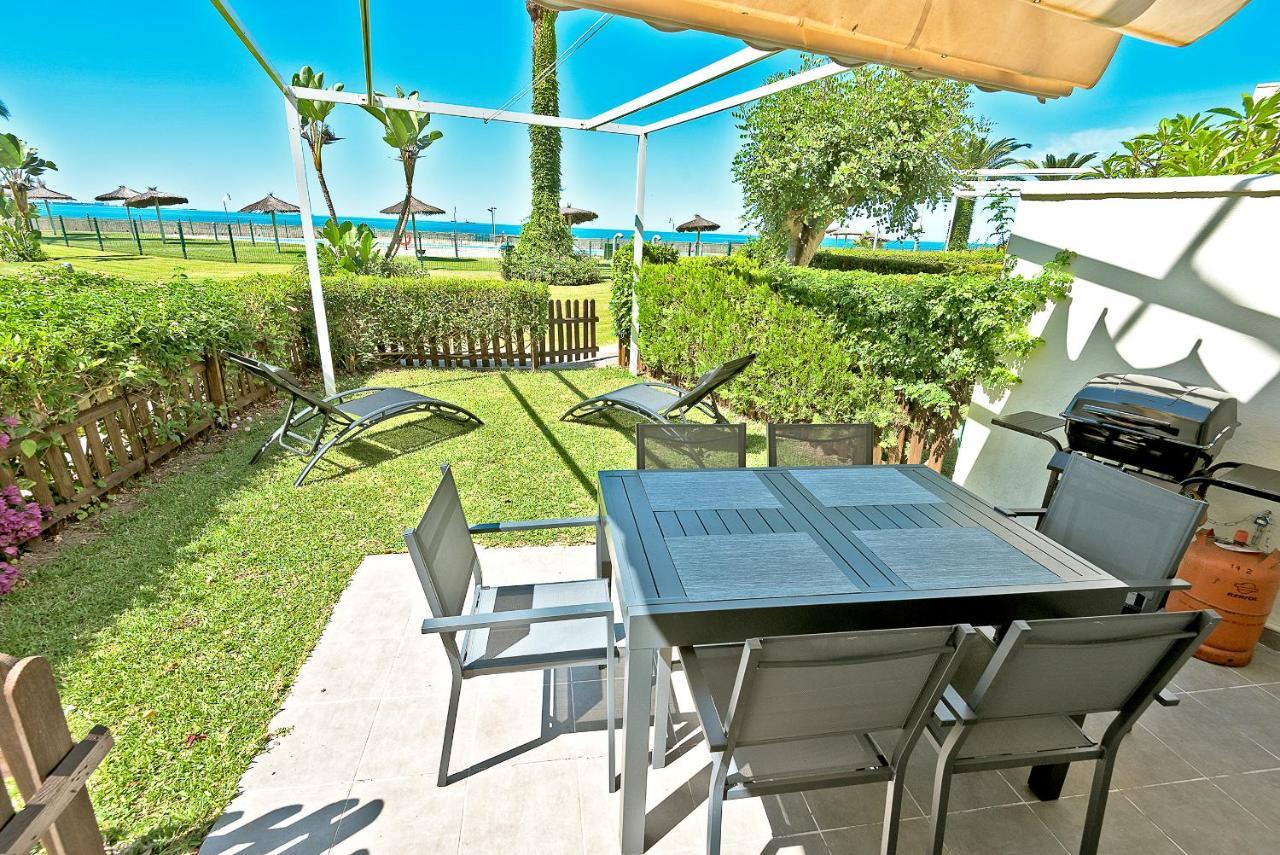 On Beach Deluxe Apartment With Pools And Own Garden El Puerto de Santa María Exteriör bild