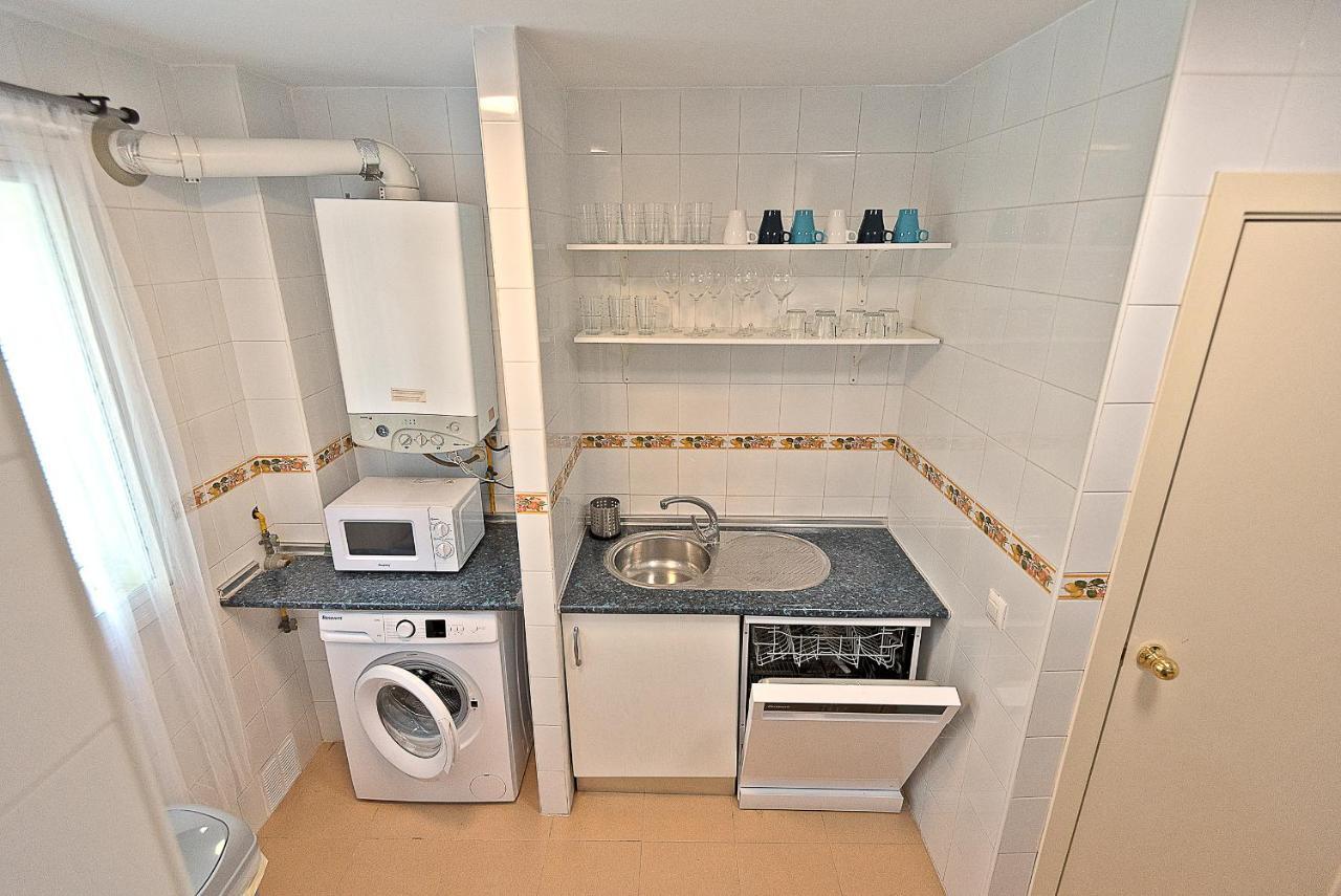 On Beach Deluxe Apartment With Pools And Own Garden El Puerto de Santa María Exteriör bild